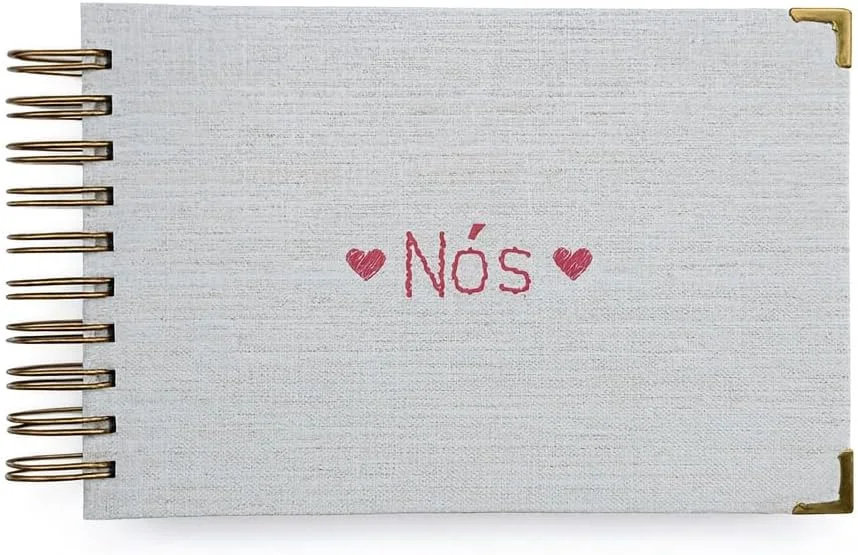 Álbum de fotos do casal personalizado